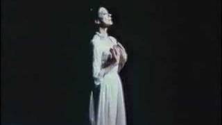 Margot Fonteyn Salut damour [upl. by Swehttam]