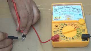 239 Teste de transistor MOSFET com multímetro analógico [upl. by Christensen]