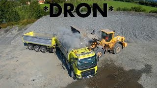 Holbra DRON Volvo FMX with Schwarzmuller tridem [upl. by Alihet]