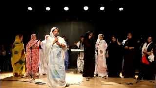 Oum Dleila in the historic saharawi concert in Vitoria [upl. by Rotow]