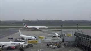 Boeing 777300ER Emirates at Vienna International Airport VIE HD  HQ [upl. by Stambaugh]