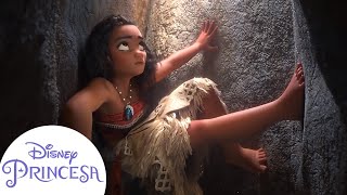 Maui atrapa a Moana  Disney Princesa [upl. by Oeak]