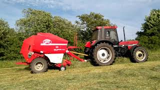 Case International 1056XL Turbo and 956XL baling silage [upl. by Wernher]