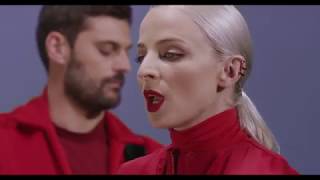 Madame Monsieur  Comme Une Reine Clip Officiel [upl. by Rafaello]