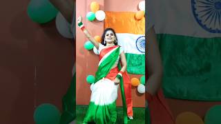 Suno Gaur Se Duniya Walo 🇮🇳 independenceday 15august 15augustsong petrioticsong shorts dance [upl. by Aihsel]