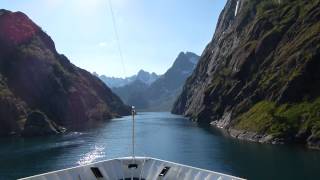 Mit dem Hurtigruten Schiff MS Nordnorge in den Trollfjord [upl. by Asikal]