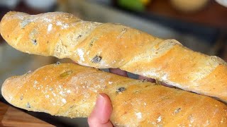 Pain fait maison  Baguettes aux Olives ♥ Recette Facile  Moelleuses et croustillantes [upl. by Ozzie]