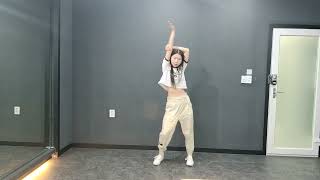 Heeo 히오 Destiny or challenge Dohee X Yeji Kim Choreography [upl. by Noicpecnoc]