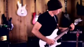 Joe Satriani quotSatch Boogiequot At Guitar Center [upl. by Wilmette]