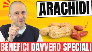 Arachidi proprietà effetti sulla tua salute calorie e altri dubbi frequenti [upl. by Ailemor]