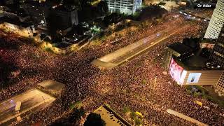 Protesters take to the streets in Israel after 6 hostages found dead [upl. by Edorej]