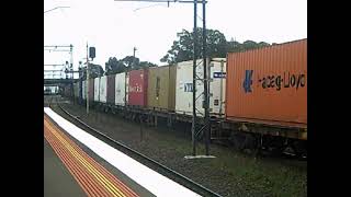 2 Freights Trains cross at Middle Footscray [upl. by Tuck]