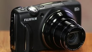 Fujifilms FinePix F900EXR great compact megazoom for enthusiasts and everyone else too [upl. by Oleta]