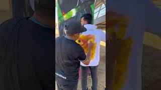 Ele PINTOU a JAQUETA e o RESULTADO SURPREENDEU 😮 🧴💨 pintura graffiti grafitesp arte desenhar [upl. by Ewart]