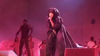 Rihanna  Man Down  ANTI WORLD TOUR  LIVE in Köln 28072016 [upl. by Malda200]