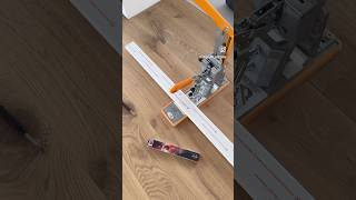 Gilotyna robi robotę 😉🤙🏼 listwyprzypodłogowe döllken gilotyna diy home inspohome floor [upl. by Yeltihw]