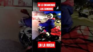 SALVANDO A UN DELIVERY EMARIDE MOTOVLOG OBSERVACIONESDIARIAS DELIVERY AYUDANDO biker [upl. by Atekal]