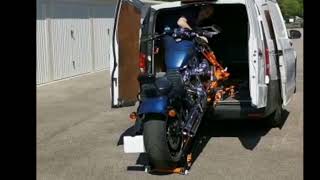 NeoDyne ramp loader  rampe de chargement Harley Davidson Breakout Mercedes Vito H1L1 [upl. by Amelina]