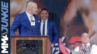 Chuck Liddell vs Tito Ortiz fighter comments from press conference [upl. by Wilen]