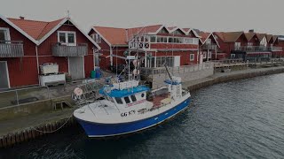 Södra hamnen i Skärhamn [upl. by Oranneg]