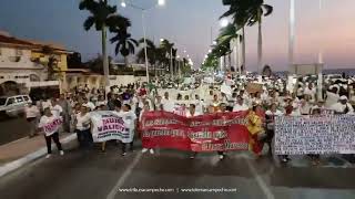 Miles de campechanos marchan en apoyo a policías y exigen la salida de Marcela y Layda [upl. by Brien]