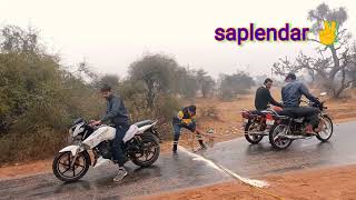 2 splendor vs 1 apache rtr trending automobile funny [upl. by Hintze]