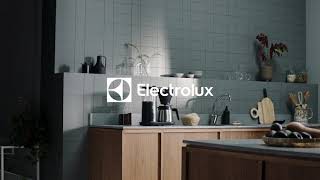 Electrolux EXPLORE 7 Kaffebryggare med termoskanna E7CM16GB [upl. by Aydne]