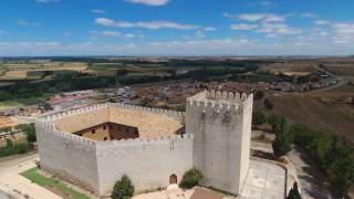 Volando sobre el castillo de Monzón de Campos [upl. by Greerson]