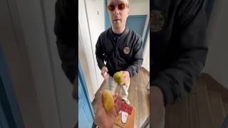 Il me met une patate en pleine poire [upl. by Jobie]