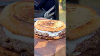 Garlic Bread Smashburger Recipe garlicbread smashburger recipeshort griddle burgers Beef Yum [upl. by Nalani]