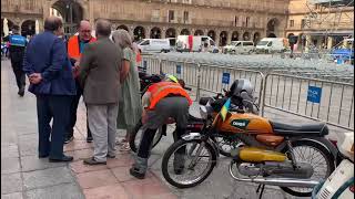 V Raid Solidario en Ciclomotor Clásico a favor de Proyecto Hombre [upl. by Leizahaj]