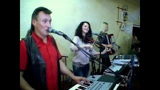 ГуртМарина і Компанія Rusyn song Крученый народноє [upl. by Auqenat]