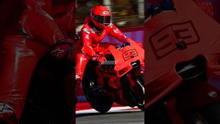 ‼️ El estreno de Marc Márquez sobre la Ducati oficial 🔥🏁  Parte 2 [upl. by Eiramlehcar]