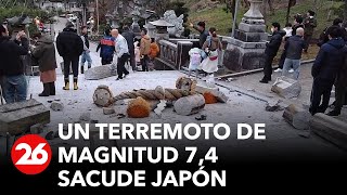 Un terremoto de magnitud 74 sacude Japón con alerta de tsunami [upl. by Boarer]