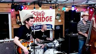 Kyle Eldridge amp The Kentucky Cowhands encore quotIm A HonkyTonk Nightime Manquot [upl. by Wylde158]