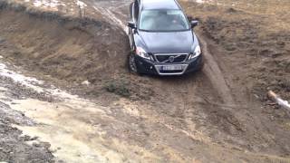 Volvo XC60 Offroad [upl. by Aleahpar]