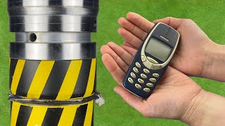 EXPERIMENT NOKIA 3310 VS HYDRAULIC PRESS [upl. by Abdul]