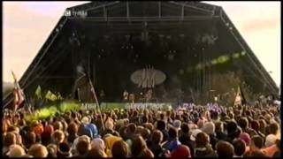 Supergrass  Pumping On Your Stereo  Glastonbury 2004 [upl. by Ivie]