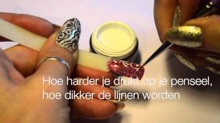 Designs maken met de Urban Nails Pro and Go no wipe gel [upl. by Crandale830]