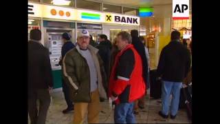 People of Vienna get used to euro coins and notes [upl. by Alyak]