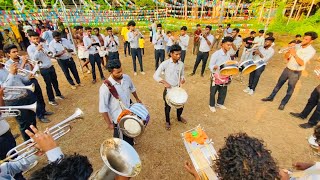 Karayanum Parayanum Song  Young Stars Band Trivandrum  KJ Yesudas Veliyamkode Fest 2024 [upl. by Palmira]