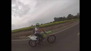 2006 Kx 450 Vs 1998Yz 125 TOP SPEED [upl. by Warenne]