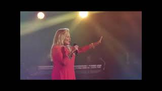 Sylvie VARTAN Bestof derniere concerts dadieux PDS 2eme partie  10112024 [upl. by Abagail]