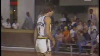 Pistol Pete Maravich vs Bubbles Hawkins  HORSE [upl. by Pollard]