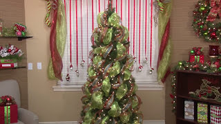 Decorating a Tree Mesh and Ribbon [upl. by Lassiter602]