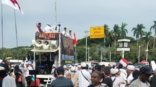 AKSI 411 ADILI JOKOWI amp TANGKAP FUFUFAFA  DEPAN ISTANA PATUNG KUDA JAKARTA [upl. by Tiga696]