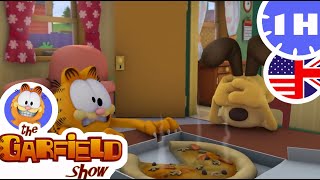 🤪 Garfield eats a not so good pizza 🍕  The Garfield Show [upl. by Assenahs]