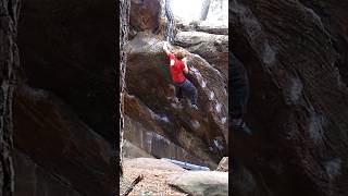 A Oscuras 7a albarracin  Techos spain bouldering escalada climbing sandstone reelrock [upl. by Galitea]