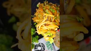 Veg Noodles RecipeStreet Style NoodlesStreet Food [upl. by Bidle]