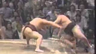 Asashoryu vs Kisenosato aki 2006 [upl. by Sigmund793]